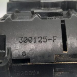 CERRADURA PUERTA DELANTERA DERECHA RENAULT CLIO III
