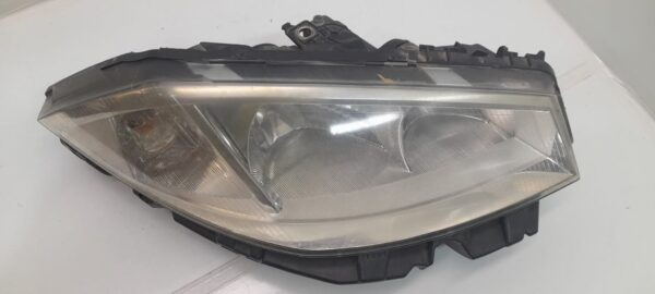 FARO DERECHO RENAULT MEGANE II BERLINA 5P