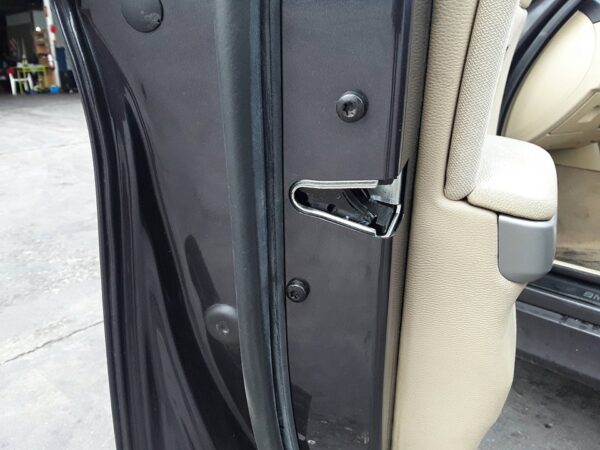 CERRADURA PUERTA DELANTERA IZQUIERDA  BMW SERIE 3 TOURING