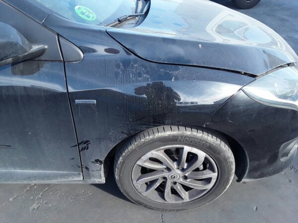 ALETA DELANTERA DERECHA RENAULT MEGANE III COUPE