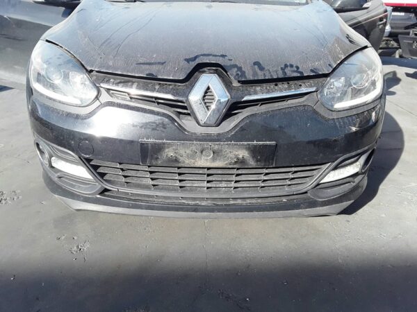 PARAGOLPES DELANTERO RENAULT MEGANE III COUPE