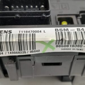CAJA RELES / FUSIBLES CITROEN C2