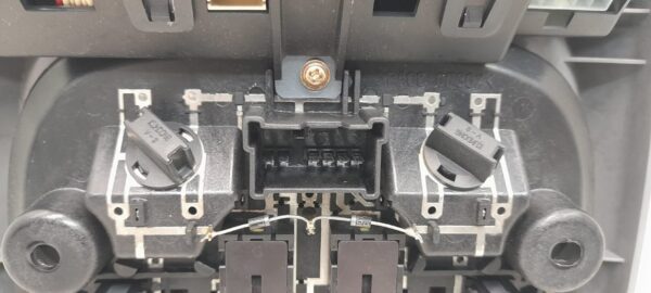 LUZ INTERIOR KIA SORENTO