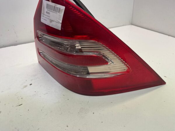 PILOTO TRASERO DERECHO MERCEDES CLASE C  BERLINA