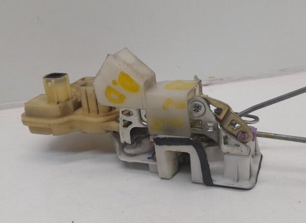 CERRADURA PUERTA DELANTERA DERECHA HONDA JAZZ