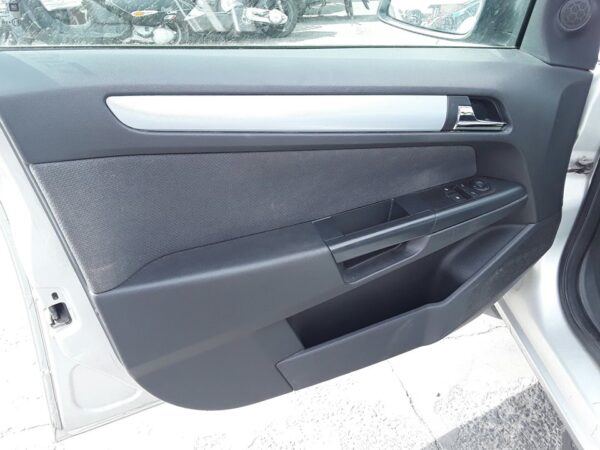 ELEVALUNAS DELANTERO IZQUIERDO OPEL ASTRA H BERLINA