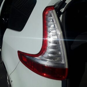 PILOTO TRASERO IZQUIERDO RENAULT SCENIC III (JZ)