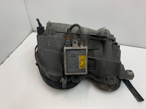 FARO IZQUIERDO MERCEDES-BENZ CLASE E (BM 210) BERLINA