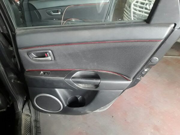 ELEVALUNAS TRASERO DERECHO MAZDA 3 BERLINA