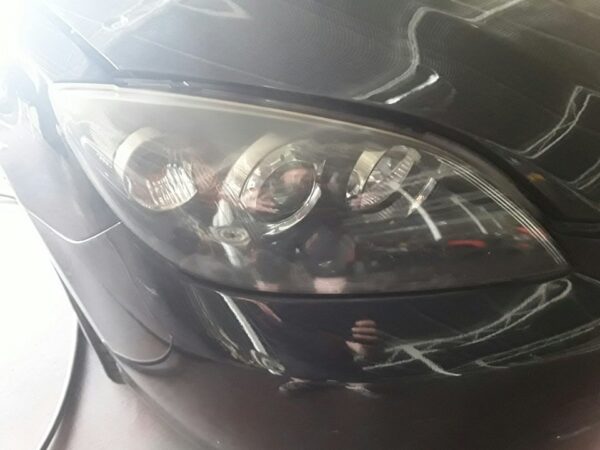 FARO DERECHO MAZDA 3 BERLINA