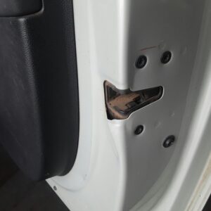CERRADURA PUERTA DELANTERA DERECHA VOLVO C30