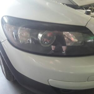 FARO DERECHO VOLVO C30