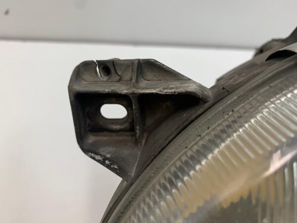 FARO IZQUIERDO VOLKSWAGEN GOLF III BERLINA