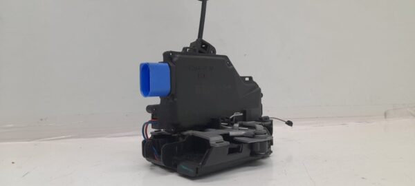 CERRADURA PUERTA DELANTERA IZQUIERDA  VOLKSWAGEN JETTA
