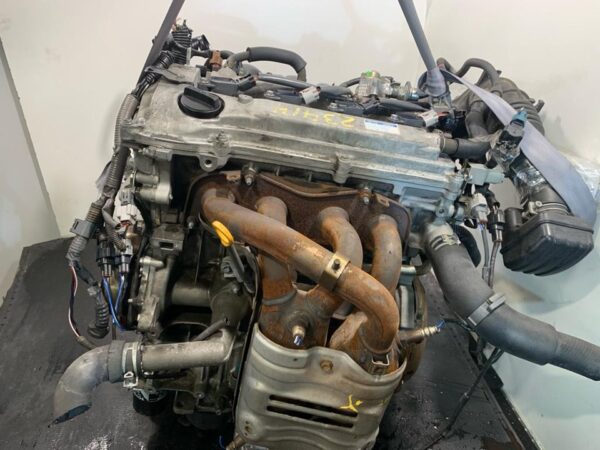 MOTOR COMPLETO TOYOTA AVENSIS BERLINA