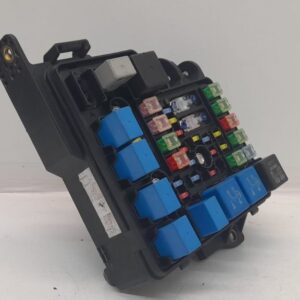 CAJA RELES / FUSIBLES KIA CEE'D
