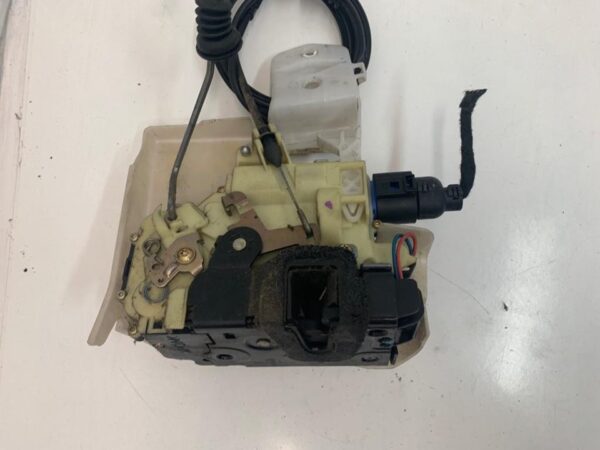 CERRADURA PUERTA DELANTERA IZQUIERDA  VOLKSWAGEN POLO