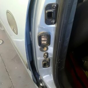 CERRADURA PUERTA TRASERA IZQUIERDA  OPEL COMBO