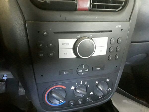 SISTEMA AUDIO / RADIO CD OPEL COMBO