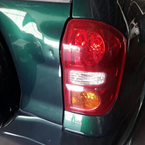 PILOTO TRASERO DERECHO TOYOTA RAV 4