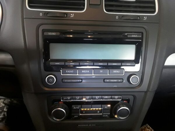 SISTEMA AUDIO / RADIO CD VOLKSWAGEN GOLF VI