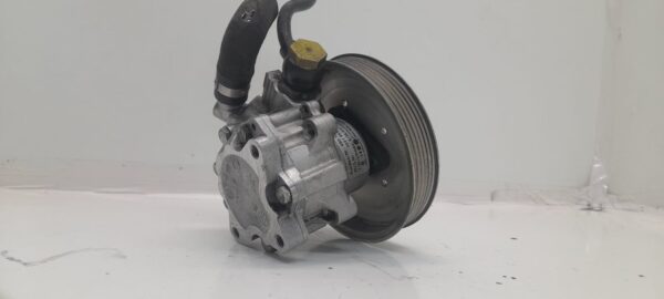 BOMBA DIRECCION AUDI A6 BERLINA