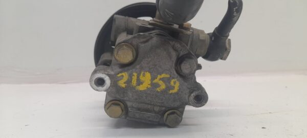BOMBA DIRECCION VOLKSWAGEN GOLF IV BERLINA