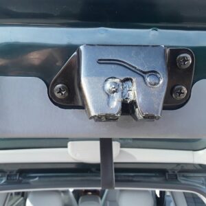 CERRADURA MALETERO / PORTON HYUNDAI TERRACAN