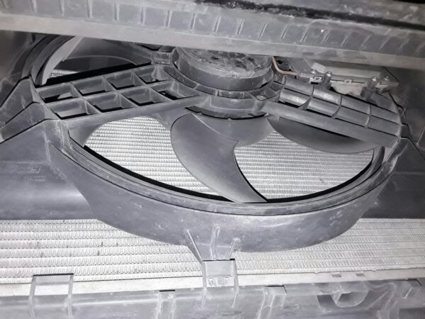 ELECTROVENTILADOR BMW SERIE 3 BERLINA