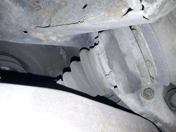 TRANSMISION TRASERA IZQUIERDA BMW SERIE 3 BERLINA