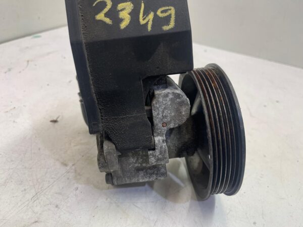 BOMBA DIRECCION MERCEDES CLASE C  BERLINA