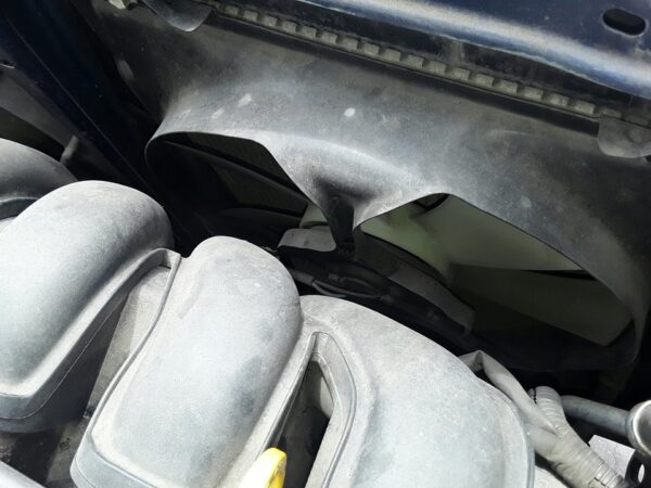 CONDENSADOR / RADIADOR  AIRE ACONDICIONADO TOYOTA RAV 4
