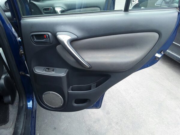 ELEVALUNAS TRASERO DERECHO TOYOTA RAV 4