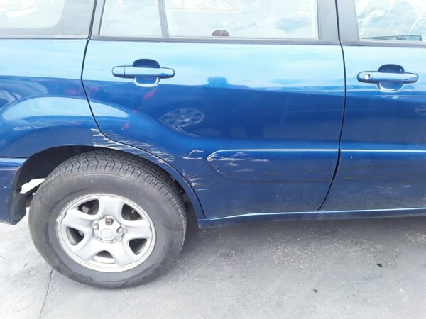 PUERTA TRASERA DERECHA TOYOTA RAV 4