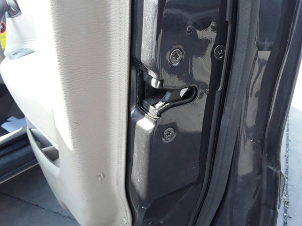 CERRADURA PUERTA DELANTERA DERECHA VOLVO S60 BERLINA