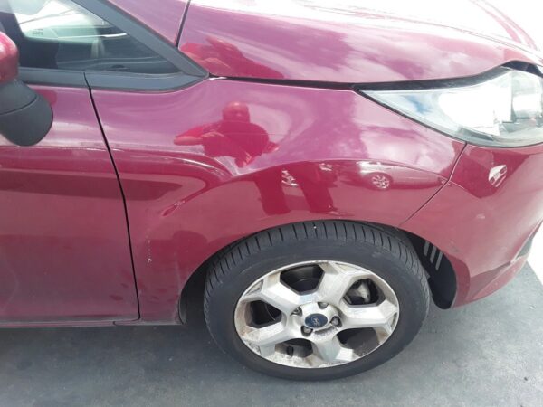 ALETA DELANTERA DERECHA FORD FIESTA