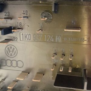 CAJA RELES / FUSIBLES VOLKSWAGEN GOLF PLUS