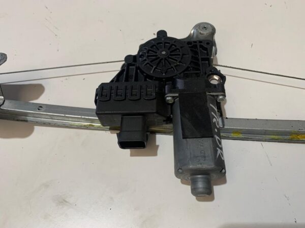 ELEVALUNAS TRASERO DERECHO OPEL ZAFIRA B