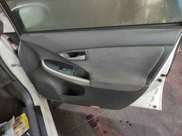ELEVALUNAS DELANTERO DERECHO TOYOTA PRIUS