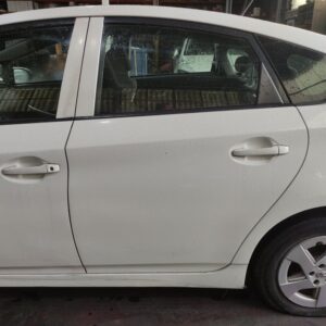 PUERTA TRASERA IZQUIERDA TOYOTA PRIUS