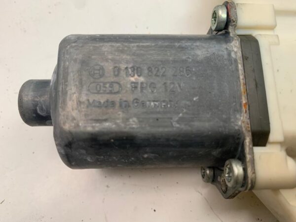 ELEVALUNAS DELANTERO DERECHO FORD MONDEO BER.
