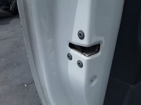 CERRADURA PUERTA DELANTERA IZQUIERDA  CITROEN C1