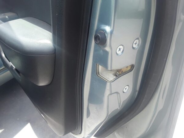 CERRADURA PUERTA DELANTERA DERECHA HONDA ACCORD BERLINA