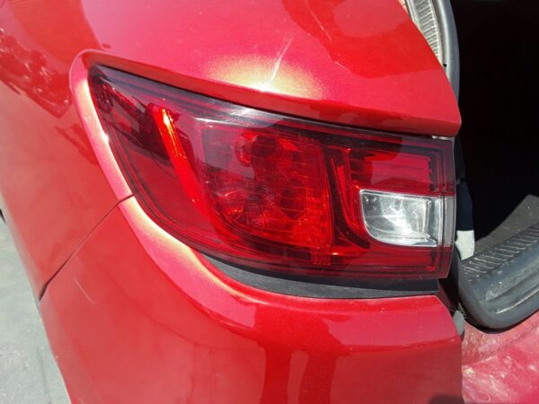 PILOTO TRASERO IZQUIERDO RENAULT CLIO IV