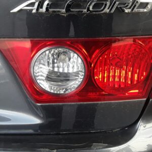 PILOTO TRASERO DERECHO INTERIOR HONDA ACCORD BERLINA