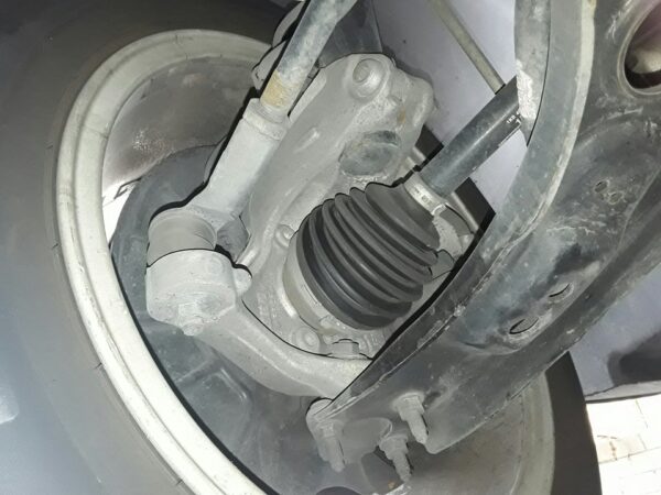 MANGUETA DELANTERA IZQUIERDA VOLKSWAGEN PASSAT BERLINA
