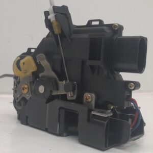 CERRADURA PUERTA DELANTERA IZQUIERDA  AUDI A4 BERLINA