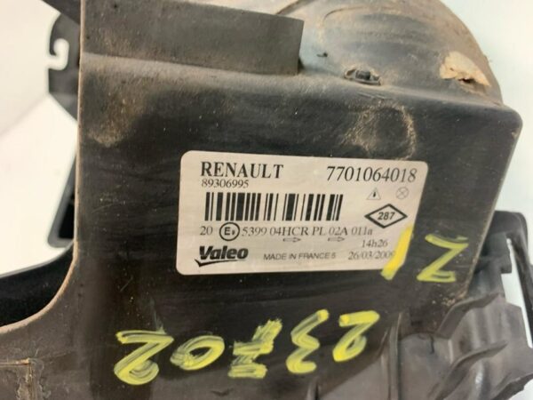 FARO IZQUIERDO RENAULT MEGANE II BERLINA 3P