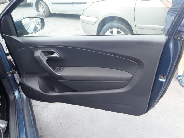 ELEVALUNAS DELANTERO DERECHO VOLKSWAGEN POLO