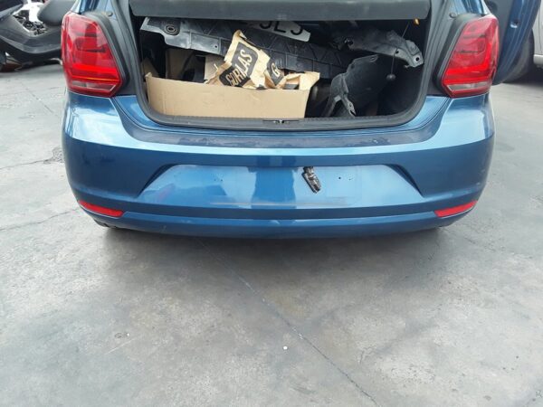 PARAGOLPES TRASERO VOLKSWAGEN POLO